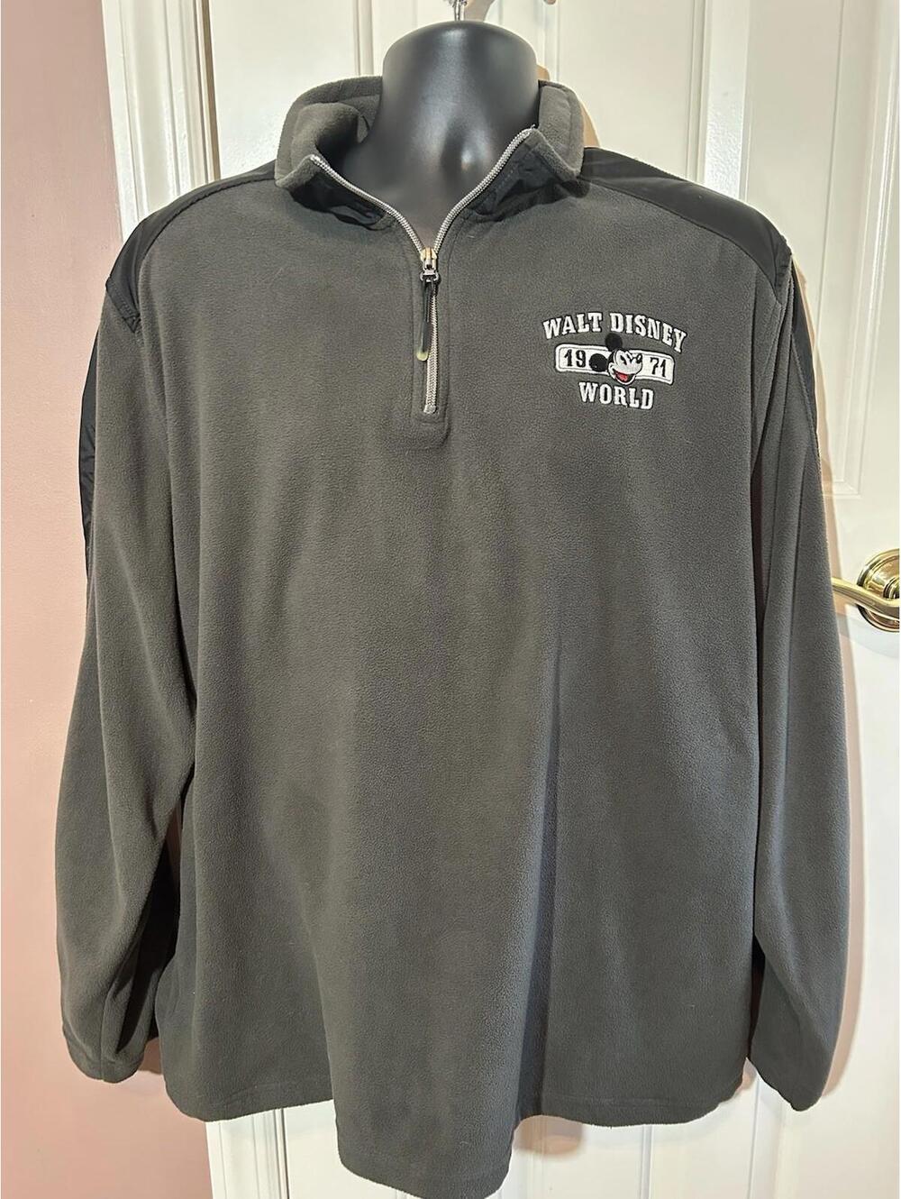 Walt Disney World Parks 1/4 Zip Fleece Pullover Mens XL Gray Embroidered